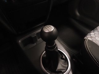 Halvkombi Suzuki SX4 19 av 19