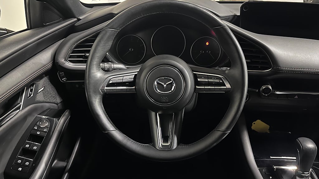 Mazda 3 COSMO 2.0 SKYACTIV-G | V-Hjul & M-Värm | BOSE, 360, HuD