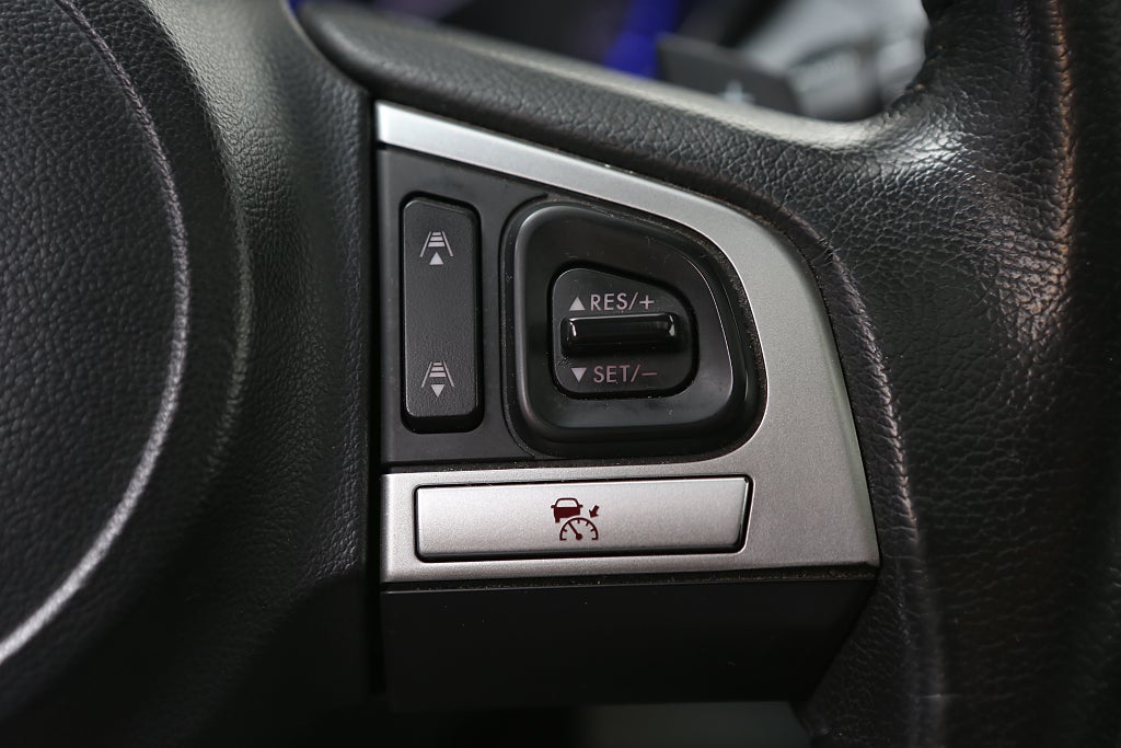 Subaru Outback 2,0D Summit AWD Aut H/K Skinn Motorv Drag 2016