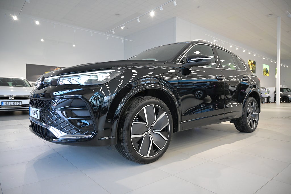 Volkswagen Tiguan eHybrid R-Line SWE - *0 kr insats- INK DRAGKROK!*