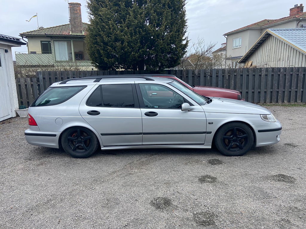 Saab 9-5 Aero SportCombi 2.3 Turbo Nybes byte/avbet