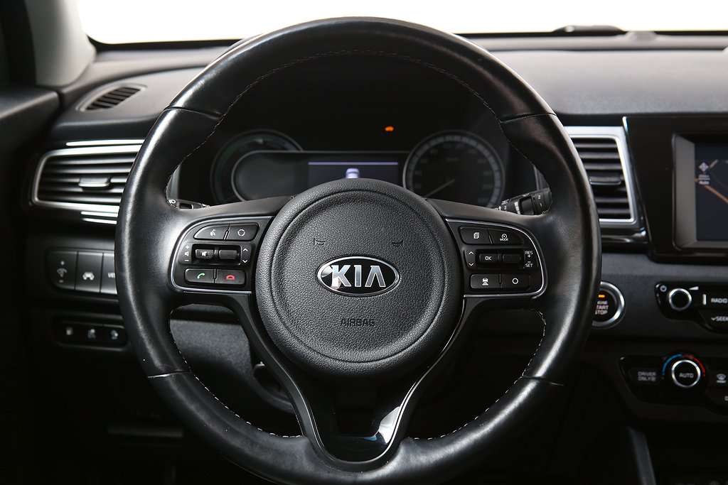 Kia Niro Plug-in Hybrid 141hk Advance Pluspaket 2 Skinn 2019