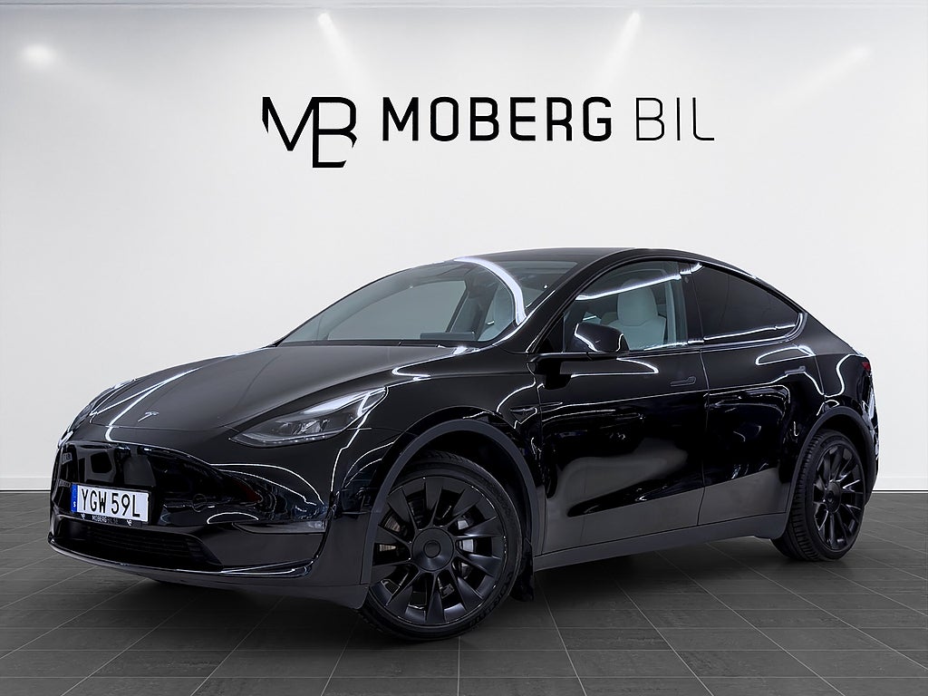 Tesla Model Y Long Range AWD 514hk Pano Läder Drag B-Kamera