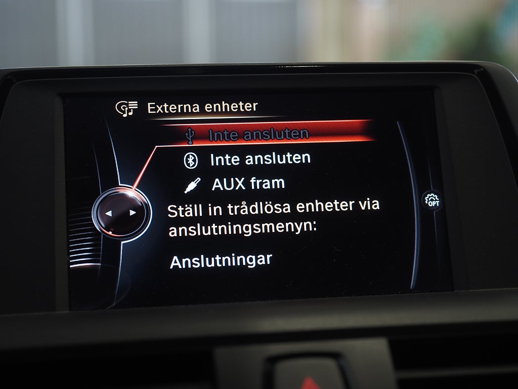BMW 116 d M Sport P-Sensorer Farthållare HiFi Shadowline 18" 2016