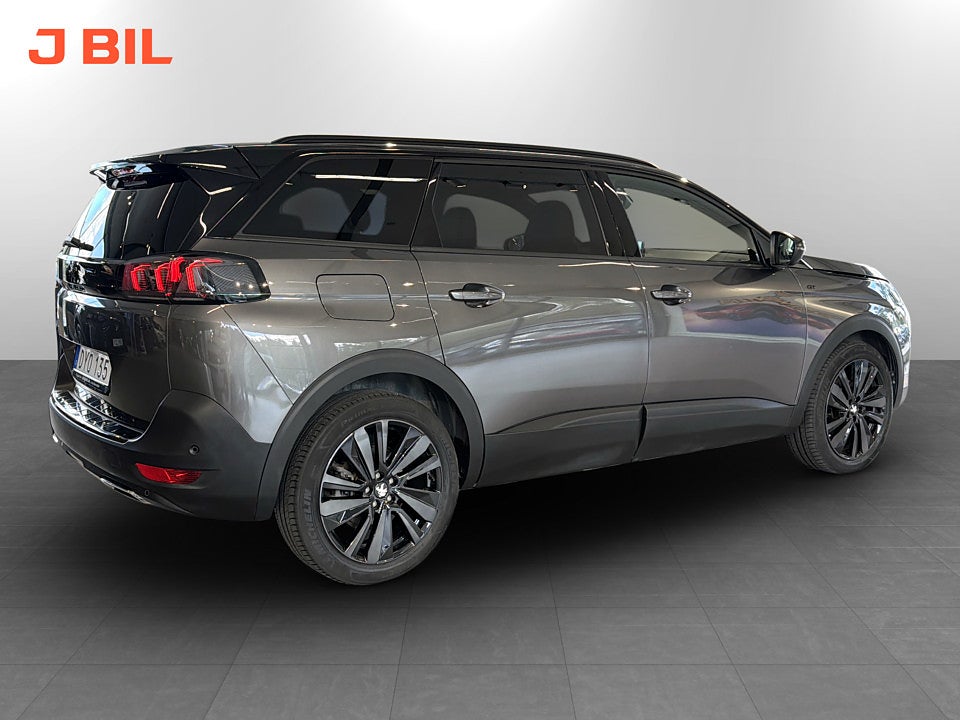 Bild på Peugeot 5008 GT 1.2 PT 130hk Aut 7-SITS B-KAMERA CARPLAY