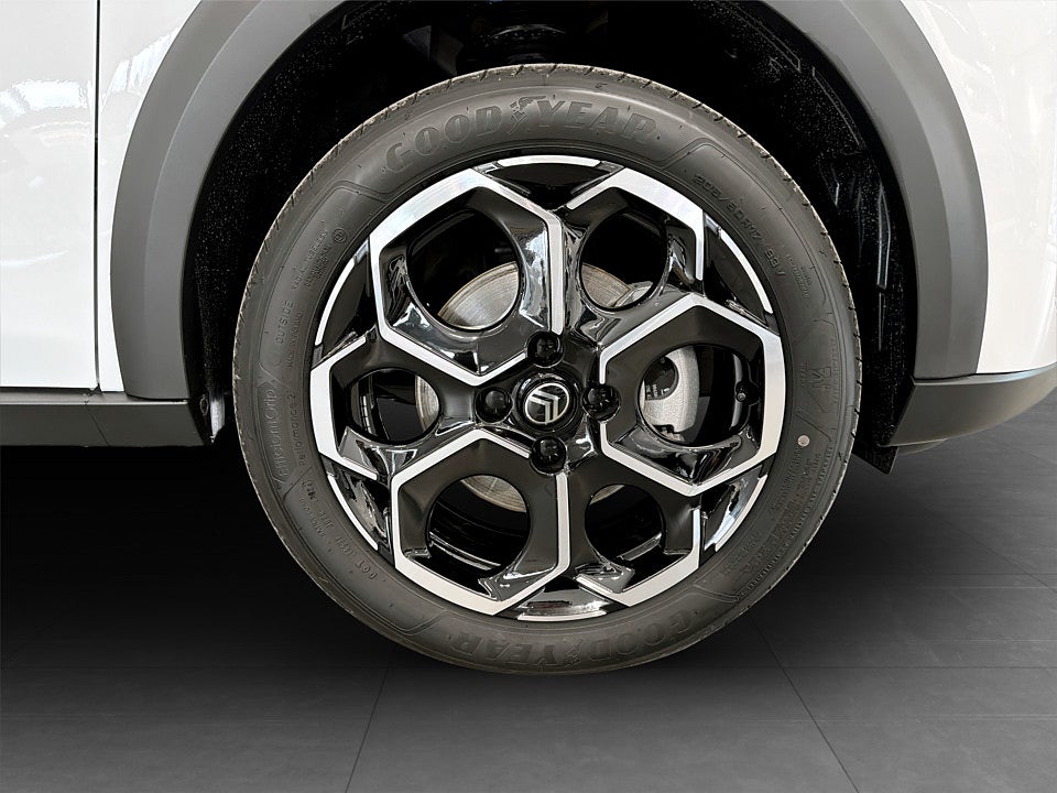 Bild på Citroën C3 MAX Hybrid 110hk - OMGÅENDE LEVERANS!