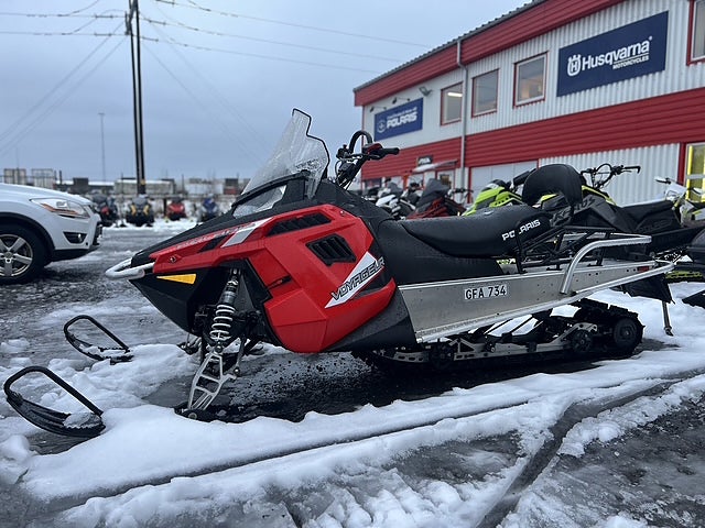 Polaris Indy Voyageur 550 155 