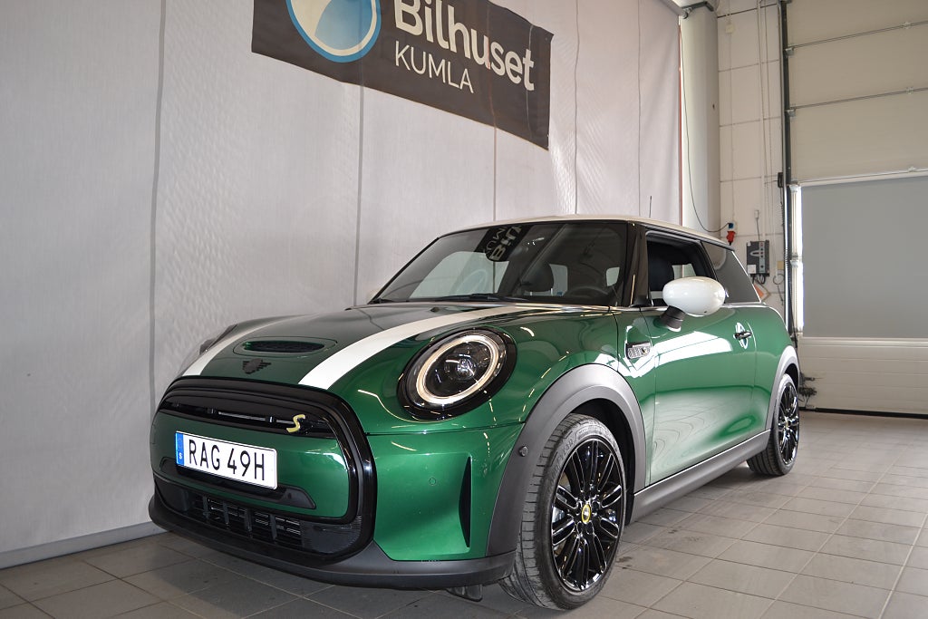 MINI Cooper SE 184hk Maximise Navi Vinterhjul