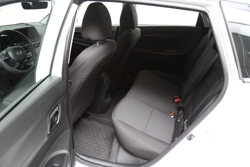 Hyundai i20 Essential 1.0 T-GDI 100HK AUT 2025