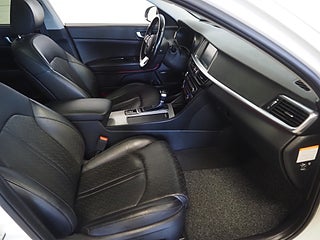 Kombi Kia Optima 11 av 27