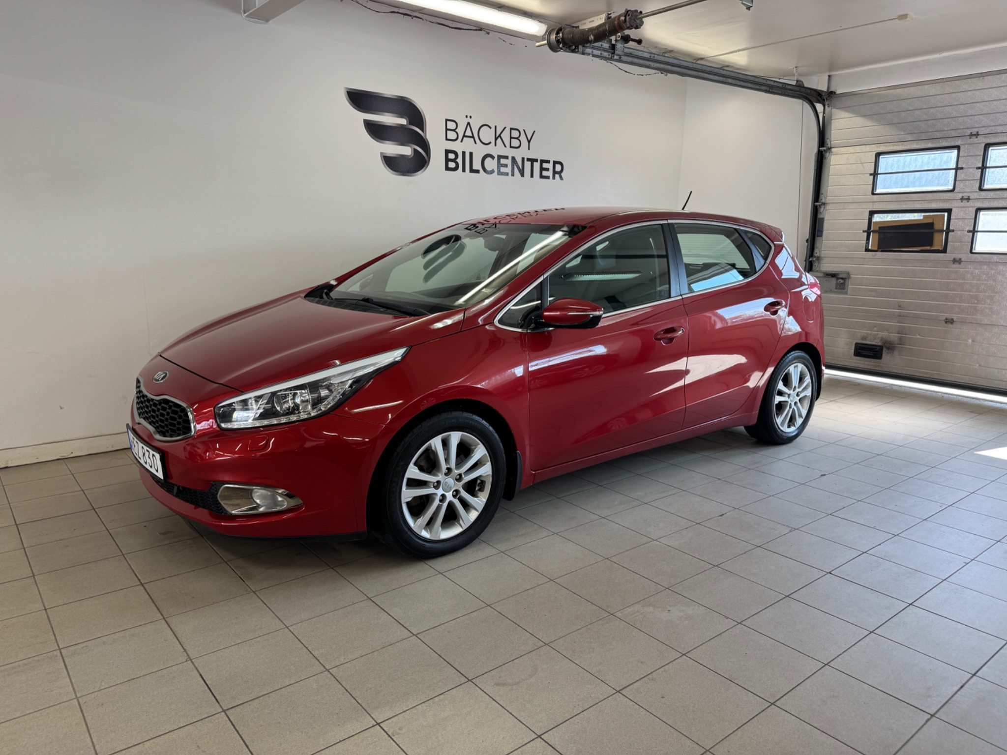 Kia Ceed cee'd 1.6 2016, bild 2/10