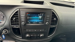 Transportbil - Skåp Mercedes-Benz Vito 9 av 20