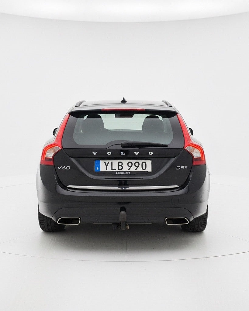 Volvo V60 D5 Plug-in Hybrid AWD Business Adv Drag Voc Blis