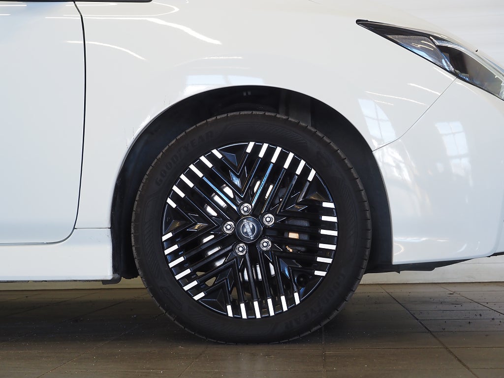 Nissan Leaf N-Connecta|40kWh|Värmepump|360 kamera 2023