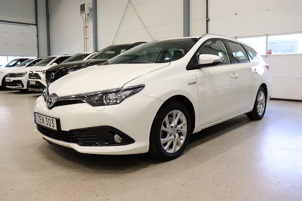 Toyota Auris Touring Sports Hybrid Navi B-Kam 1-Ägare 136hk