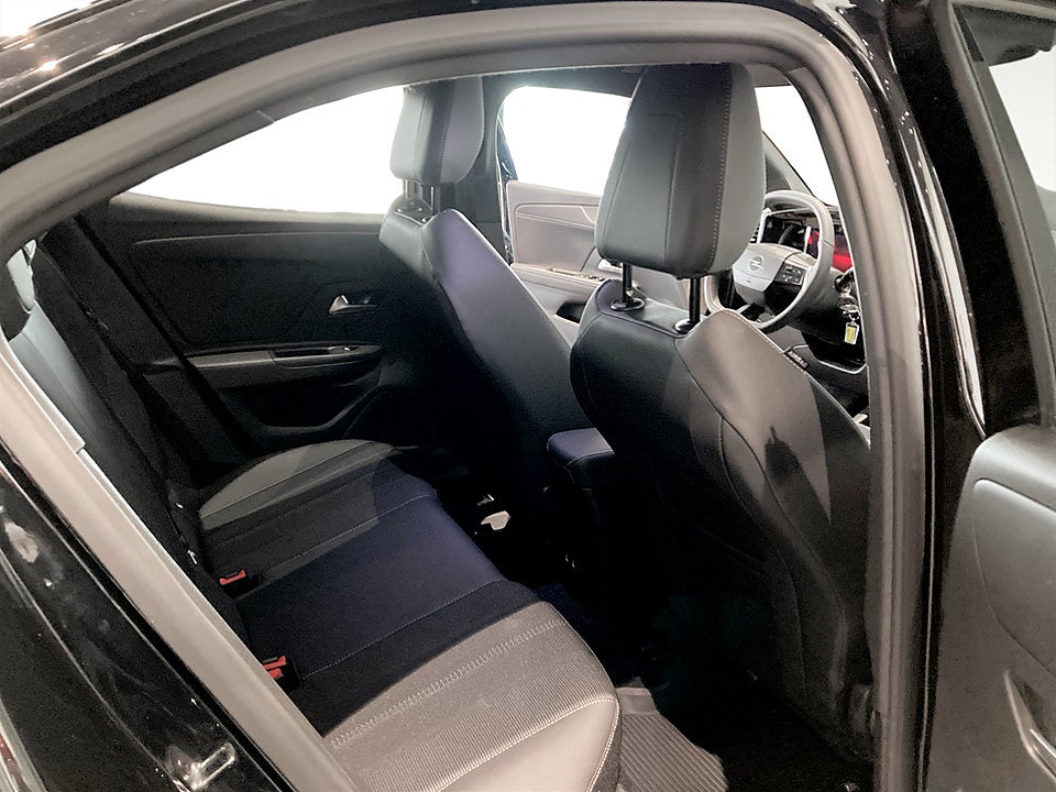 Bild på Opel Mokka GS 1.2 Turbo 130hk Aut B-KAMERA CARPLAY