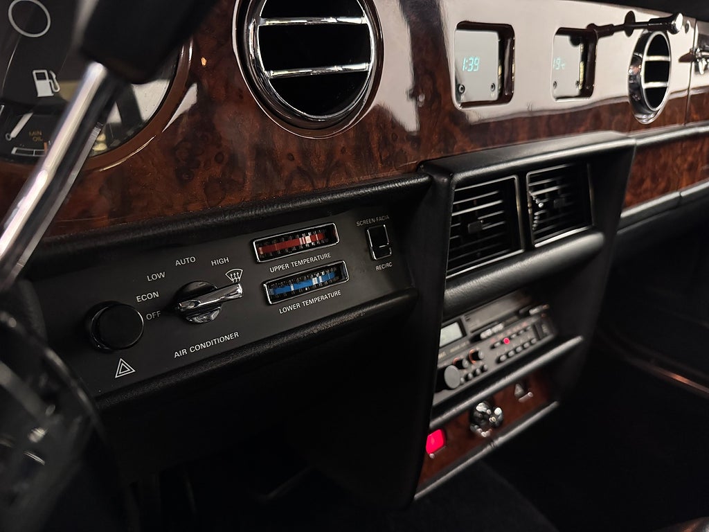 Rolls-Royce Silver Spur 1988 - miniatyr 25