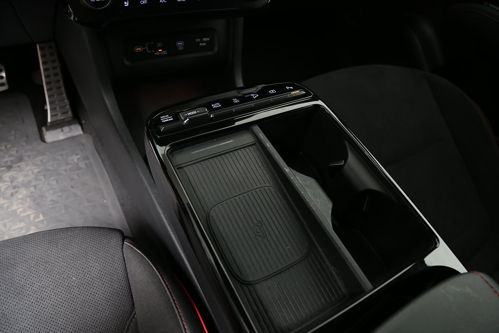 Hyundai Tucson Plug-in hybrid AWD N-Line Vent. stolar Kamera Navi 2025