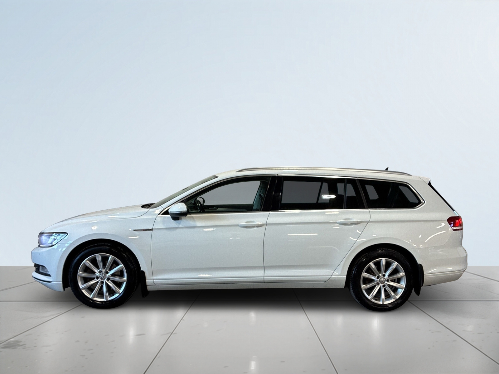 Volkswagen Passat 2016, bild 4/10