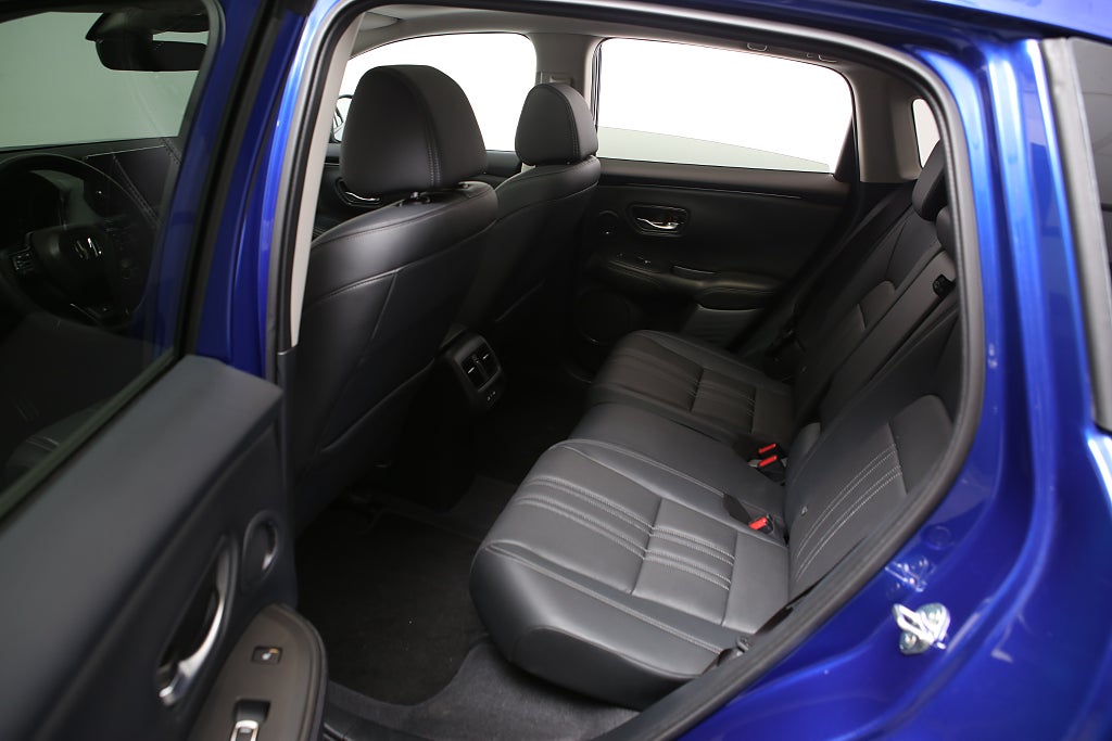 Honda ZR-V ADVANCE FULLHYBRID +LED-RAMP +5År Service&Garanti 2024