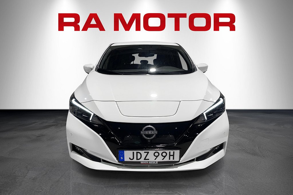 Nissan Leaf N-Connecta|40kWh|Värmepump|360 kamera 2022