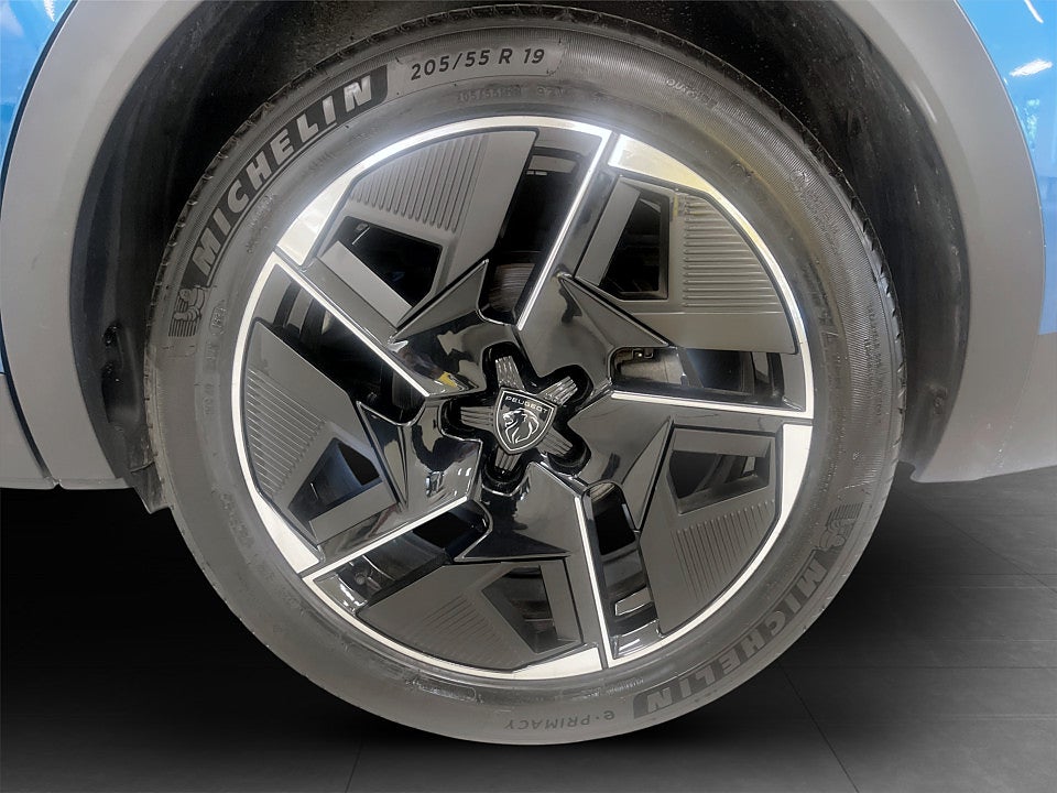 Bild på Peugeot 408 GT 1.2 PT 130hk Aut B-KAMERA ELSTOL
