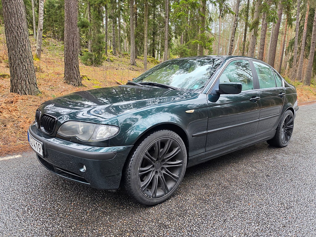 BMW 330 xi Sedan / SKINN 