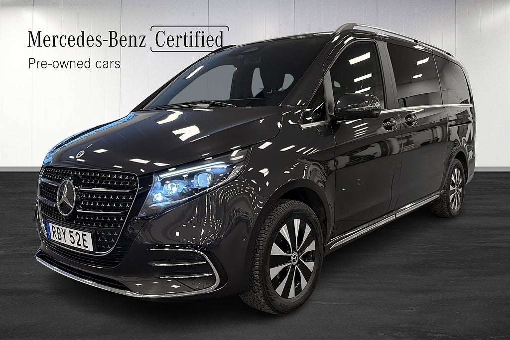 Mercedes-Benz V 300d 4MATIC AMG Burmester 360 Rattvärme