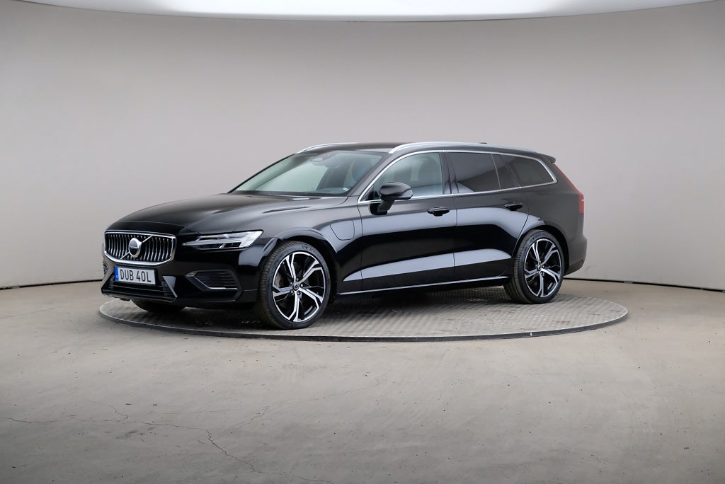 Volvo V60 Recharge T6 350hk AWD Core Edition H/K