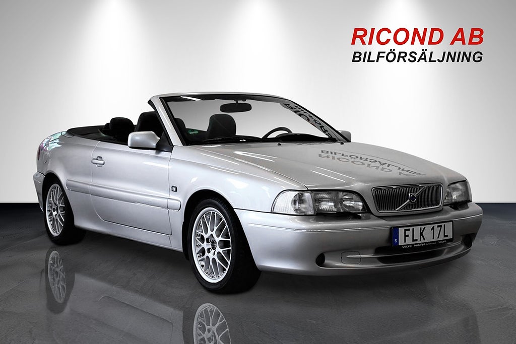Volvo C70 2,0 TURBO CAB LÄDER LÅGMIL MKT FIN BIL
