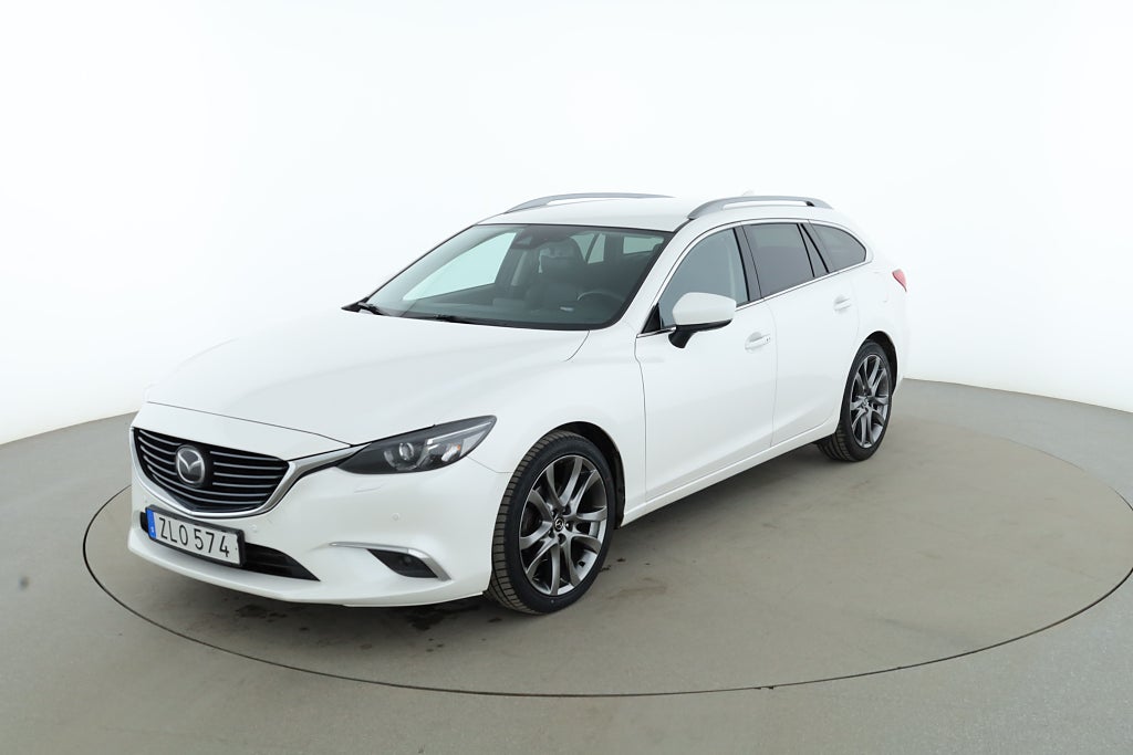 Mazda 6 2.2 SKYACTIV-D AWD / Dragkrok, Backkamera, BOSE