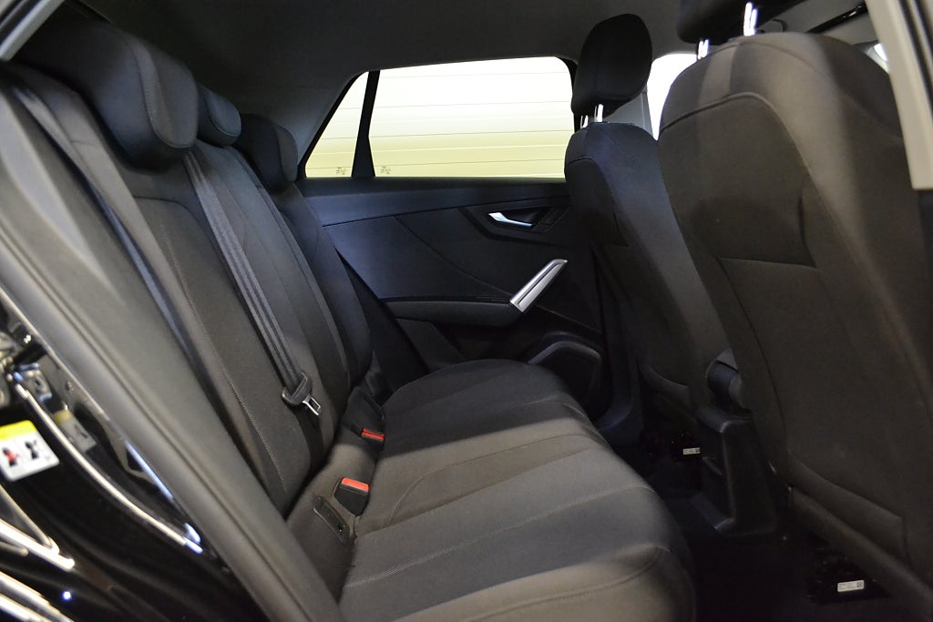 Audi Q2 30 TFSI 116hk Proline Dragkrok Parkeringsvärmare P-Sen 2020