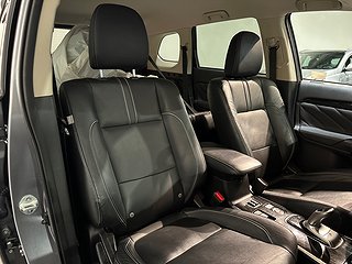 Mitsubishi Outlander PHEV Business 360° Pvärm Drag Skinn SoV