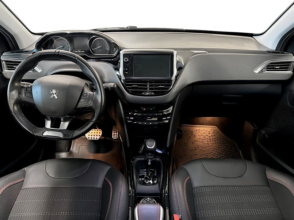 Bild på Peugeot 2008 GT-Line 1.2 PT 130hk Aut CARPLAY PANO BACKSENSORER