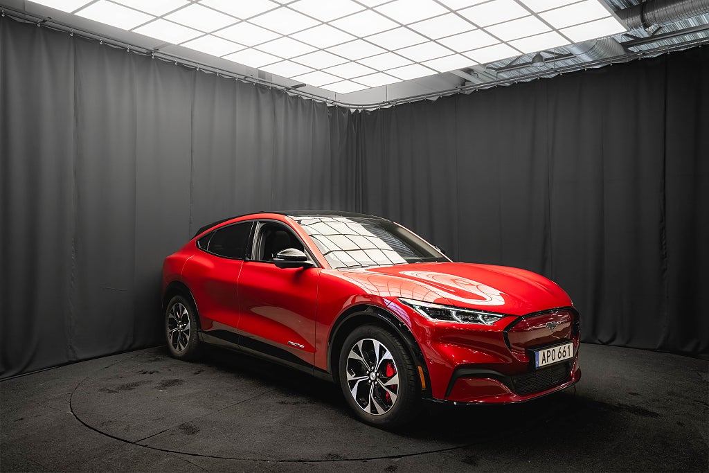 Ford Mustang Mach-E Standard Range AWD TEKNIK+ PANORAMA B&O 360° LÄDE