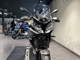 BMW F900XR/Kampanj sidoväskor på köpet!/Dynamic/Comfort
