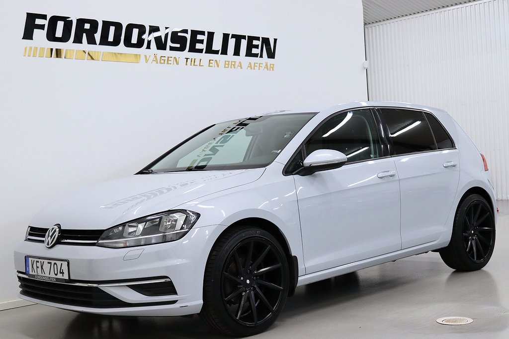 Volkswagen Golf 1.0 TSI CarPlay Välservad V-hjul 110hk 19"