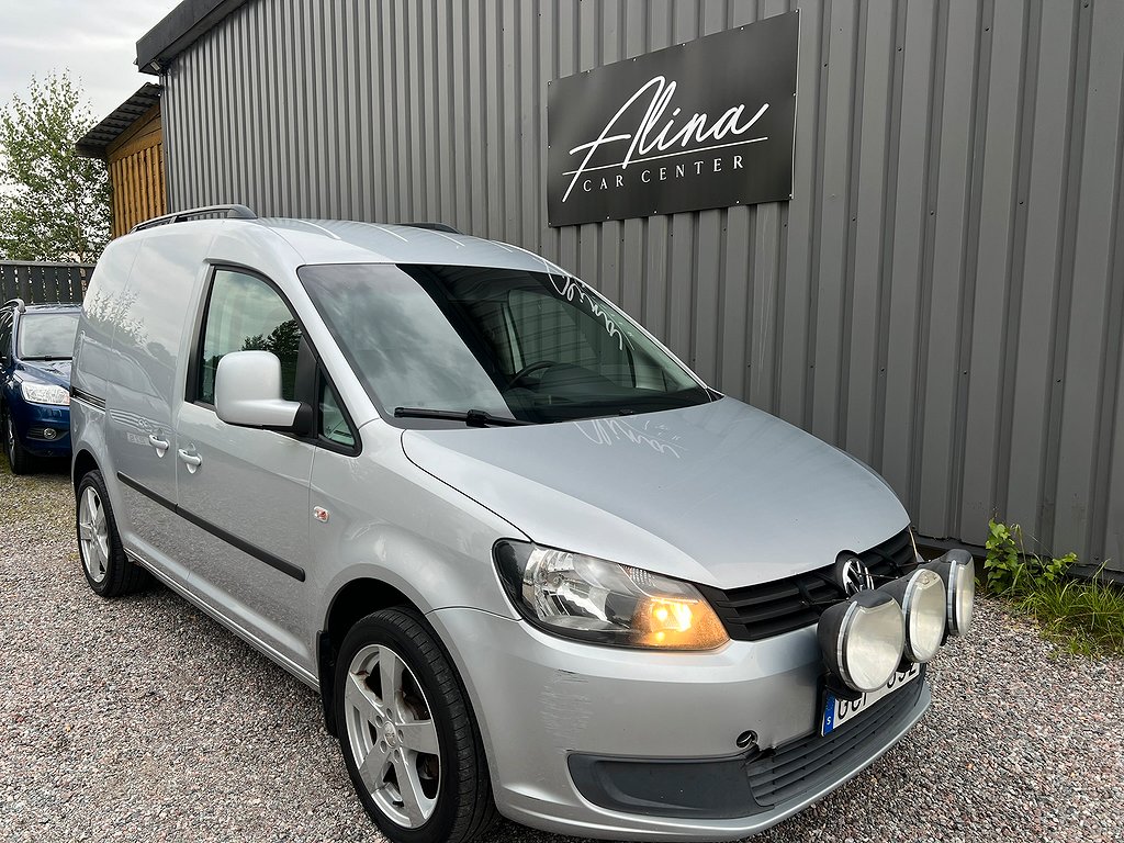 Volkswagen Caddy Skåpbil 1.6 TDI NyBes NyServad Drag D-Värme