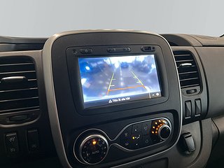 Nissan NV300 Skåpbil 2.9t 2.0 S&V-hjul/Drag/Backkamera/Värm