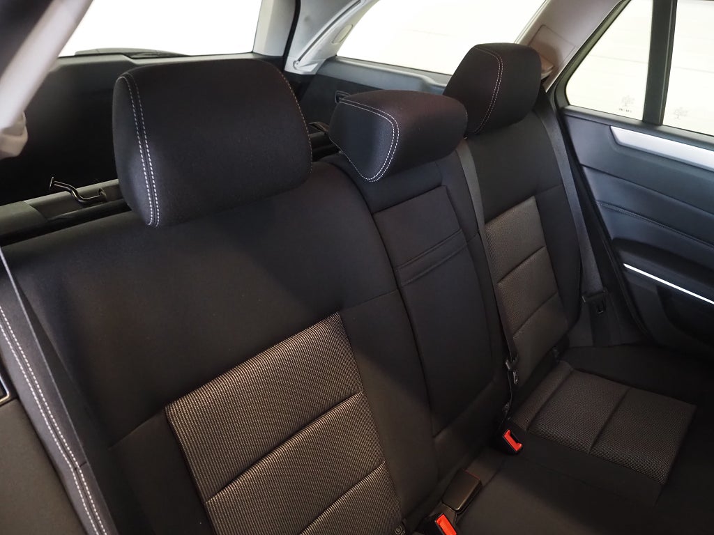 Mercedes-Benz E 220 T BlueTEC 9G-Tronic 170hk Classic Drag 2015