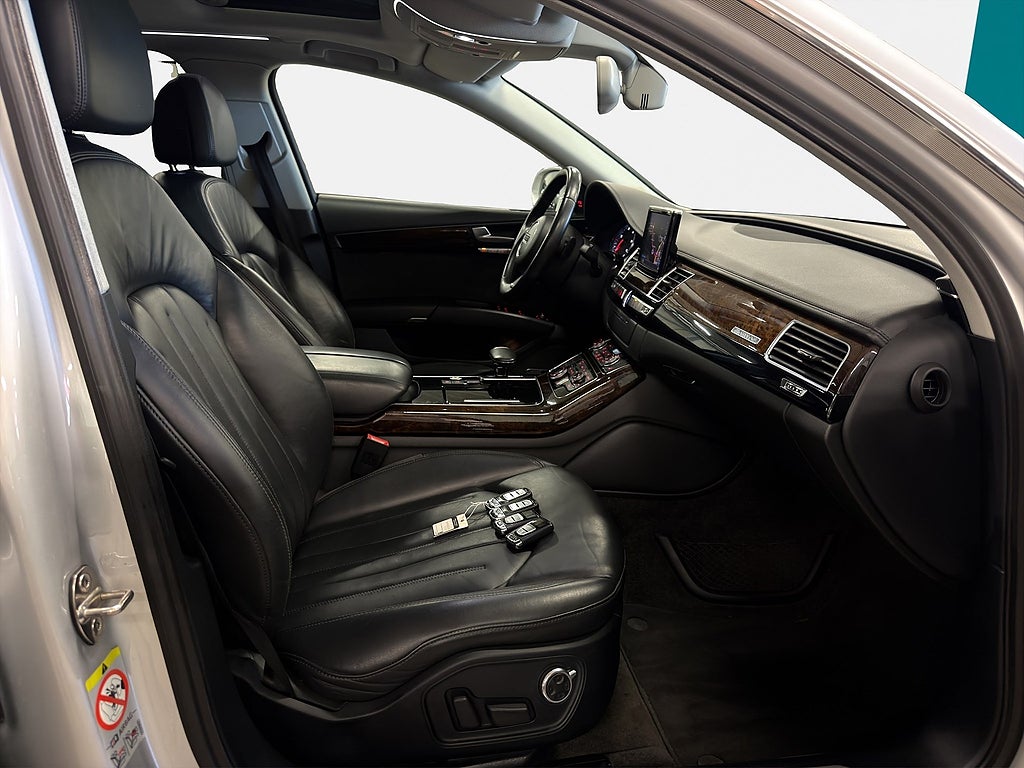 Audi A8 3.0 TDI V6 quattro, Läder, Taklucka, Värmare, Drag, FR 2,99%