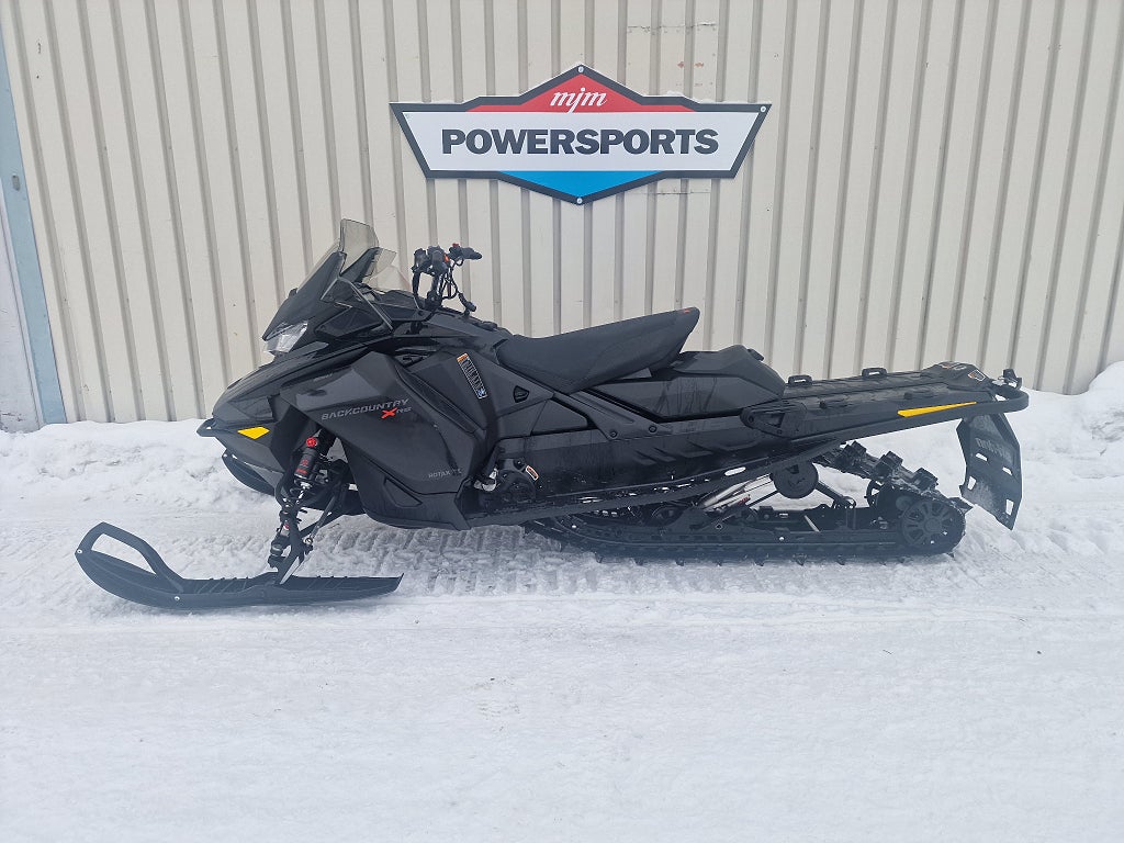 Ski-Doo Backcountry Xrs 146" 850 E-tec  