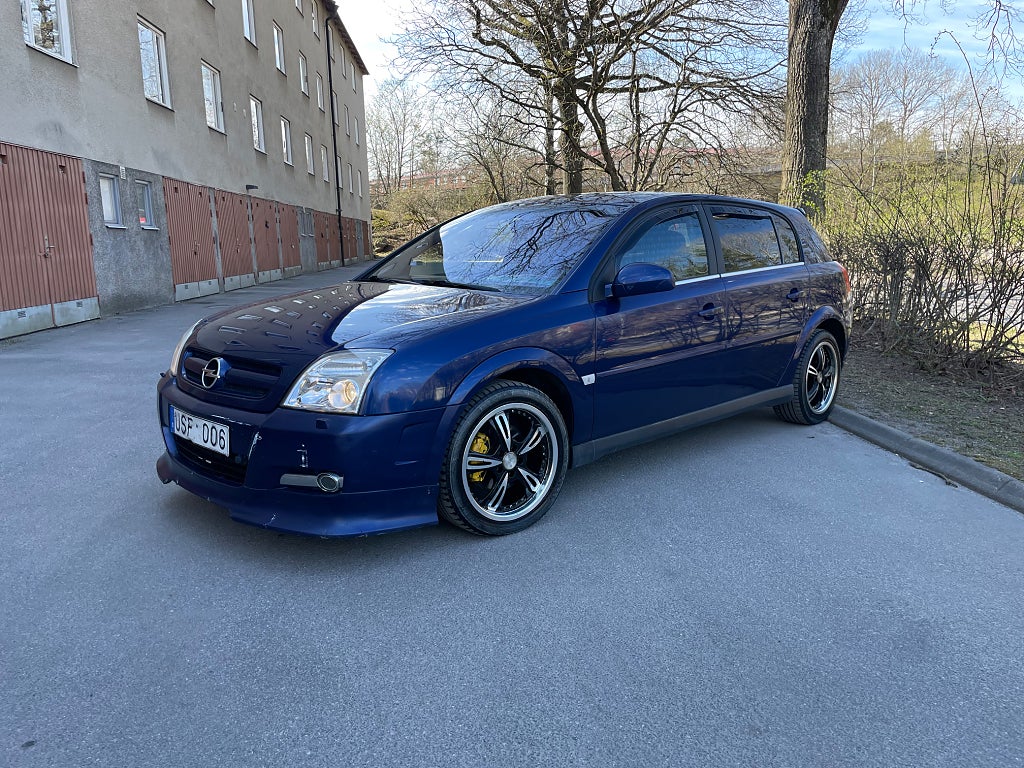 Opel Signum 2.2 Direct Elegance Euro 4 Nybesiktad 