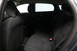 Halvkombi Volvo V40 10 av 11