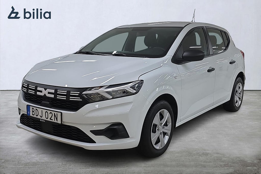 Dacia Sandero TCe 90 essential/Parkeringssensorer bak/Far...