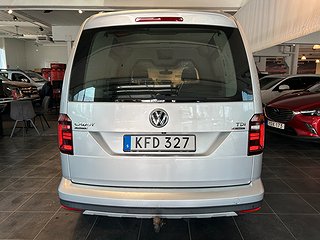 Volkswagen Caddy Alltrack 2.0 TDI 4M Värmare/Kamera/Dragkrok