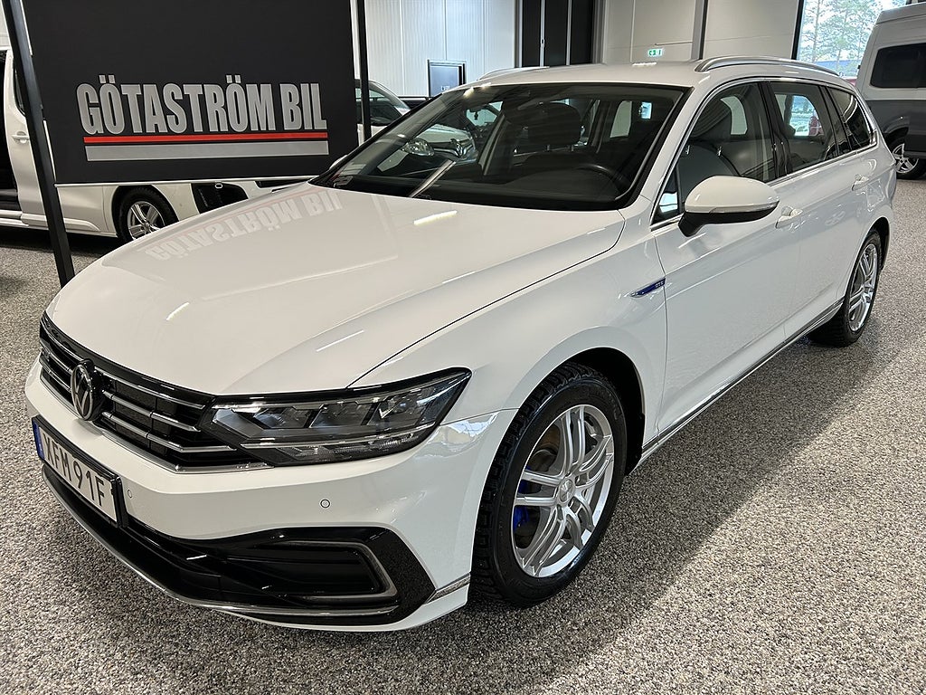 Volkswagen Passat GTE/Dragpkt,Värmare,OBS! 4600MIl