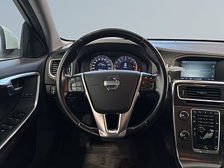 Volvo V60 D2 Momentum Drag Farthållare Psens BT ISOFIX S&V-hjul