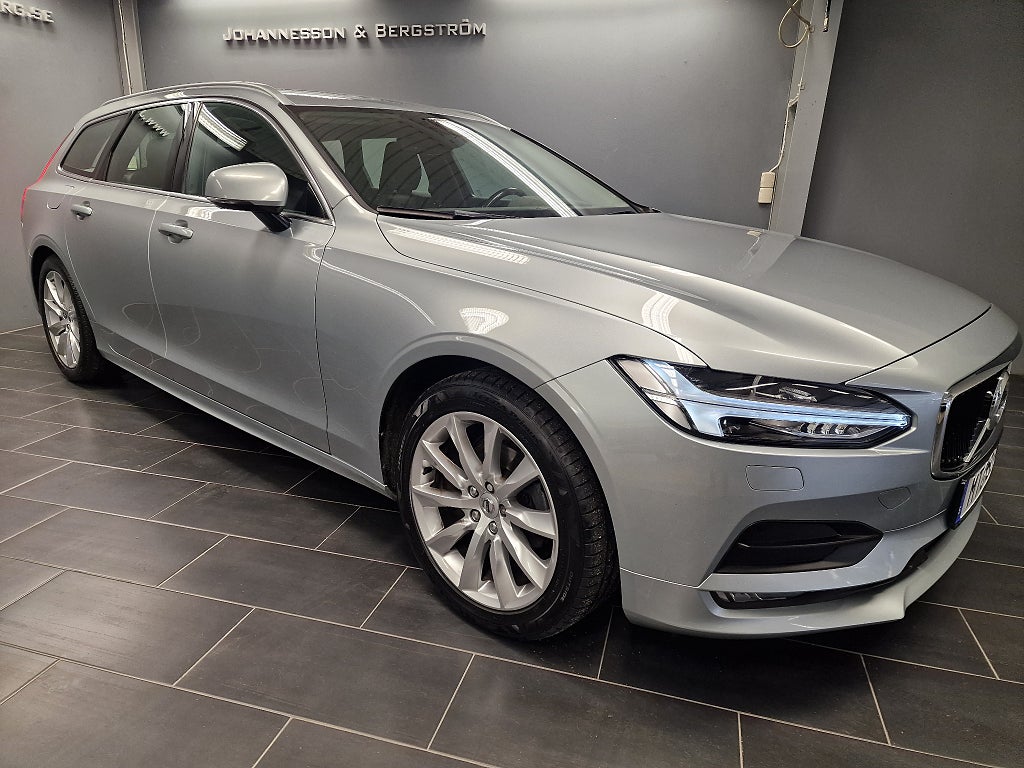 Volvo V90 D4 Aut Momentum / Drag / Ny kamrem