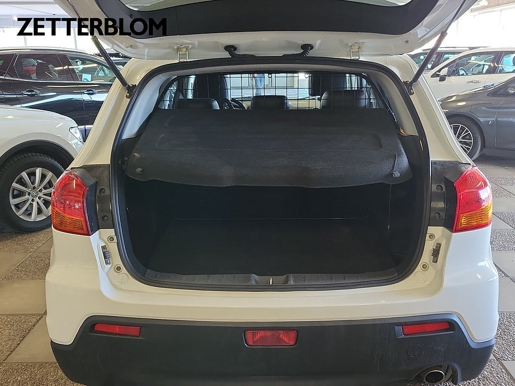 Kombi Mitsubishi ASX 6 av 13